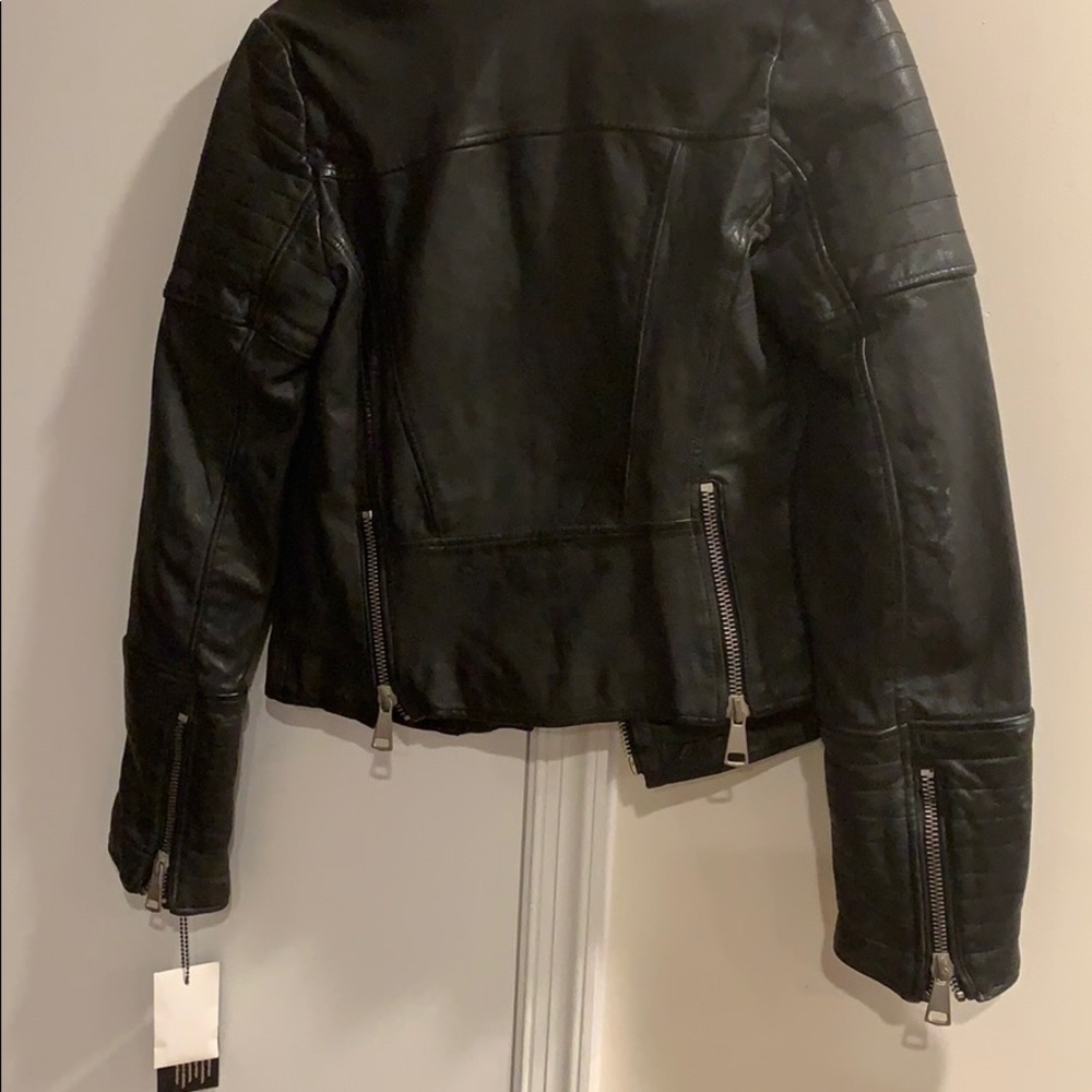 Leather jacket - Picture 5 of 6